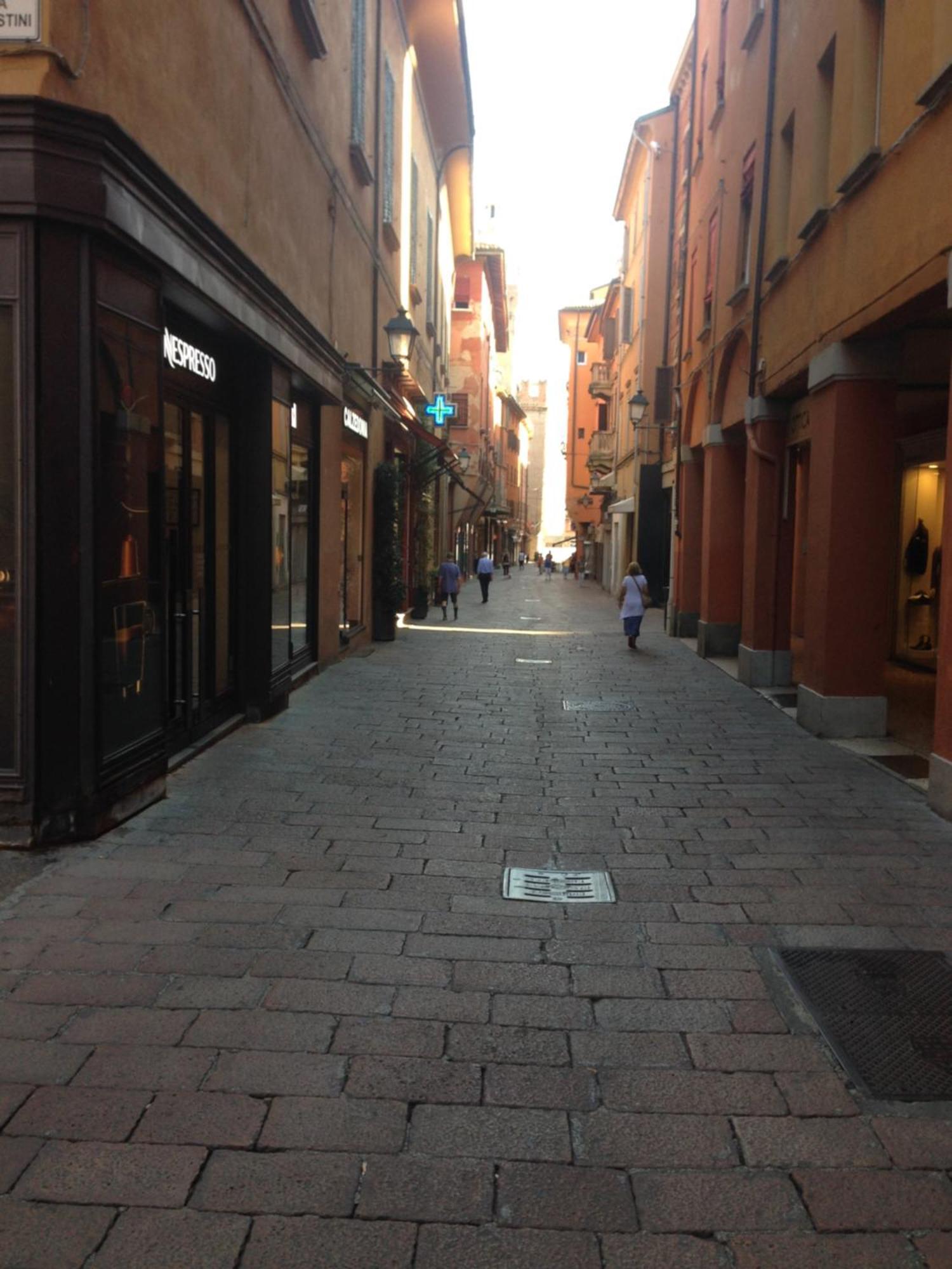 Piccolo Monolocale A Due Passi Da Piazza Maggiore Apartment Bologna Exterior photo